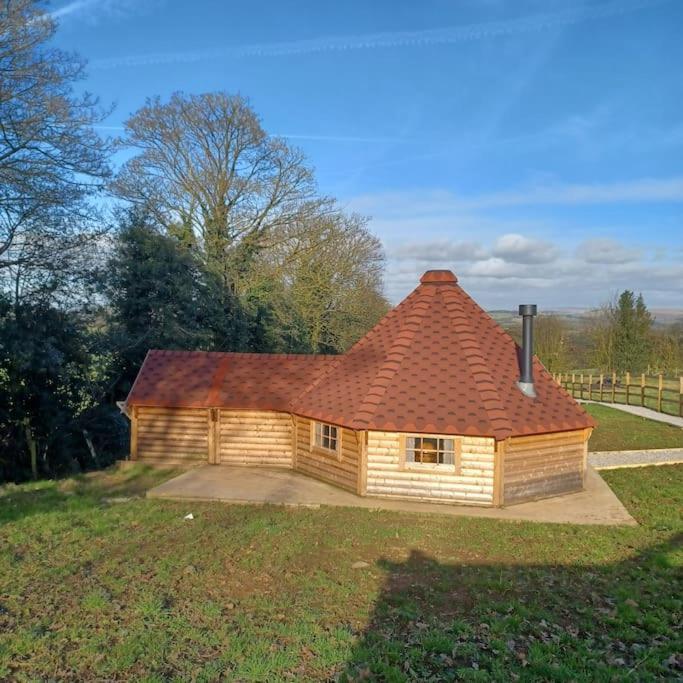 Antler Lodge Rushton Spencer Exterior photo